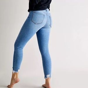 Free People Skinny Ripped Distressed Jeans